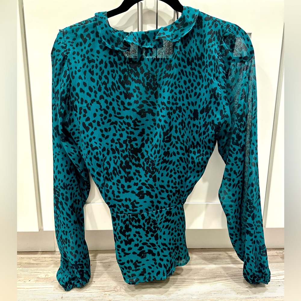 Aqua Teal Leopard Print Ruffle Wrap Long Sleeve Blouse - SMALL - Picture 5 of 9